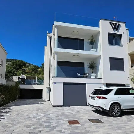 Charming Coastal In Lägenhet Komarna