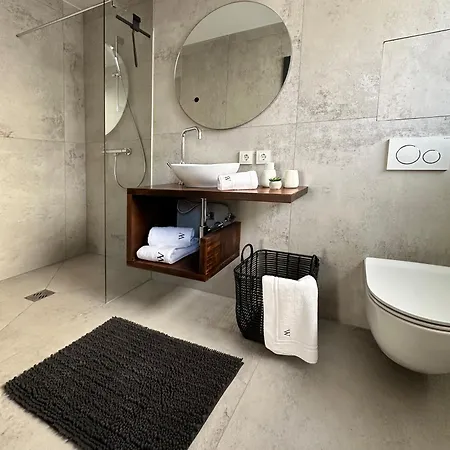 Charming Coastal In Lägenhet *